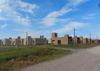 Provincia lanzó un plan voluntario para regularizar las cuotas de las viviendas