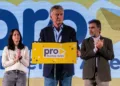 A la sombra de las encuestas, Macri le planteó la paritaria bonaerense a Milei y en el PJ asoma un triple acuerdo