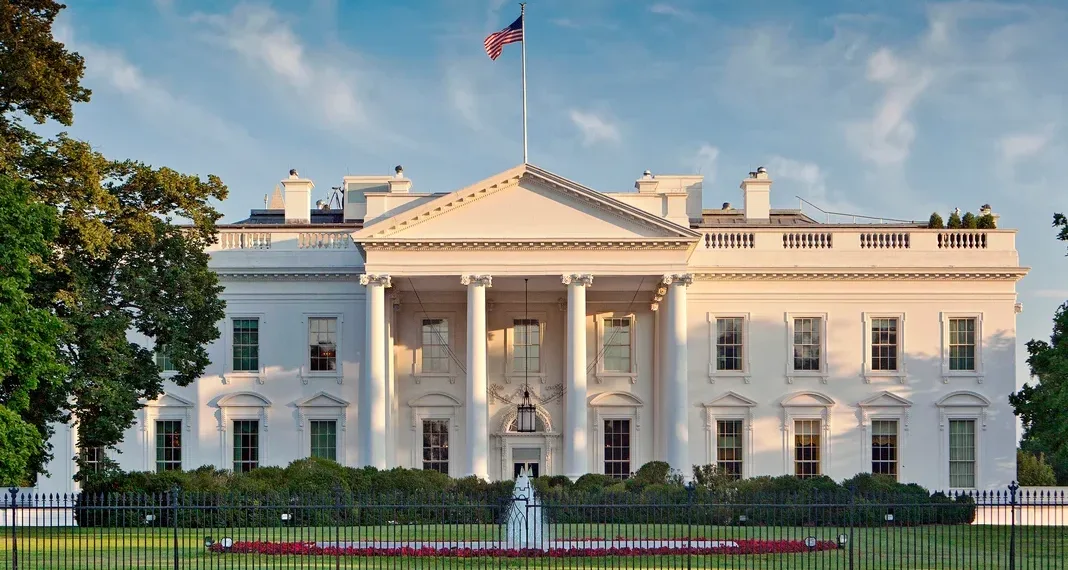 Un hombre fue baleado cerca del Monumento a Washington y la Casa Blanca cerró temporalmente