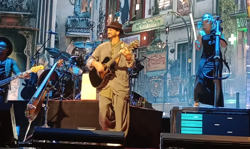 Arjona hizo vibrar el Movistar Arena