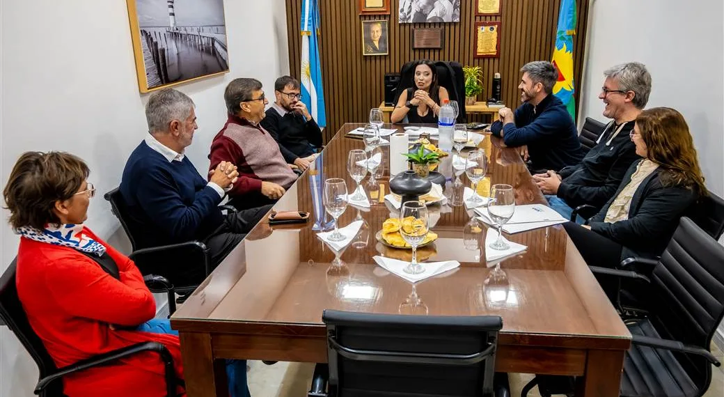 La Municipalidad y SUPPAJ firmaron un convenio que beneficia a empleados municipales