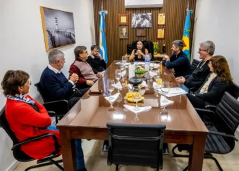 La Municipalidad y SUPPAJ firmaron un convenio que beneficia a empleados municipales