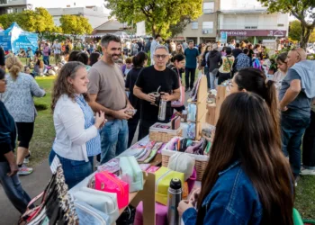 Emprendedores y vecinos celebraron el 1º de  mayo en una jornada de encuentro y cultura