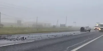 Ruta 205: un muerto tras un triple choque en medio de una densa niebla