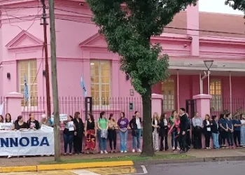 ATUNNOBA marcha en defensa de la Universidad Pública: «Cuidemos lo que nos llena de orgullo»
