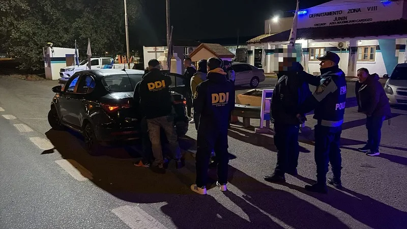 Detienen en Junín a una banda acusada de robar viviendas de deportistas famosos