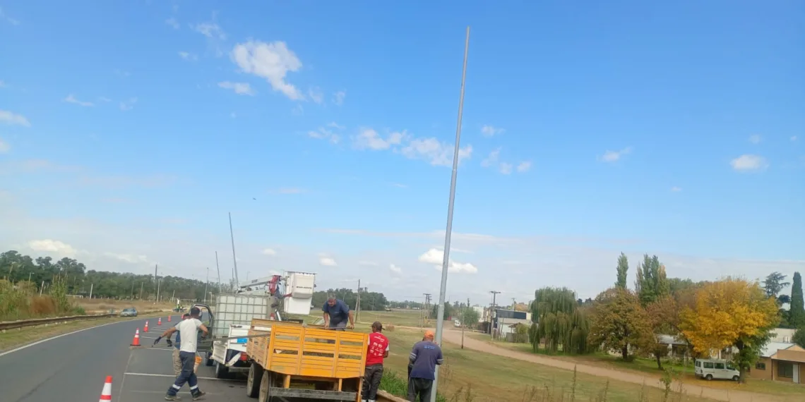 Comenzaron los trabajos de iluminación en avenida Circunvalación