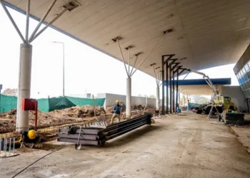 La inversión en la obra del shopping de la terminal ronda los 2 millones de dólares