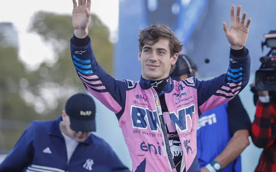 Franco Colapinto, la gran figura del automovilismo argentino, cumple 23 años