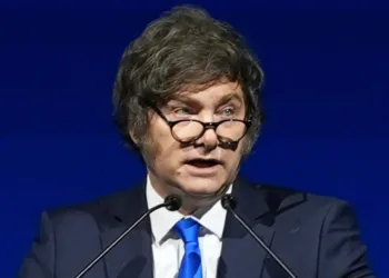 Milei contra los periodistas: «El sistema de medios en Argentina no es libre»