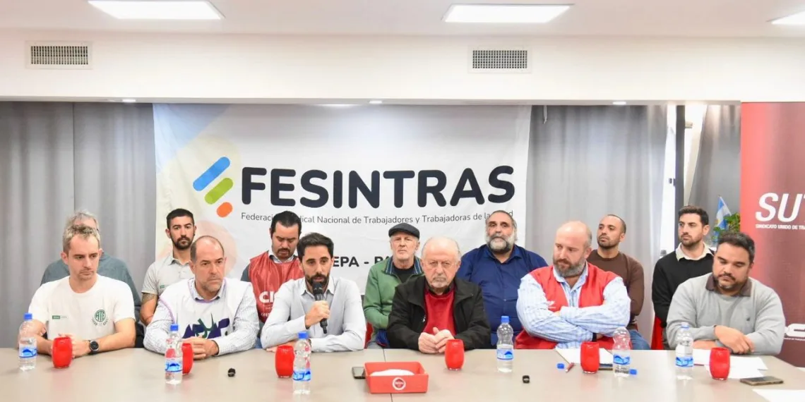 FESINTRAS alertó que “la situación es insostenible en todo el sistema sanitario argentino”