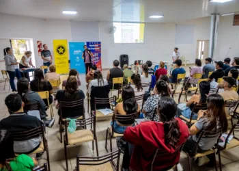 Nueva jornada de capacitación para la licencia de conducir en barrio Emilio Mitre