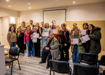 Finalizó el taller para auxiliares y cuidadores de adultos mayores
