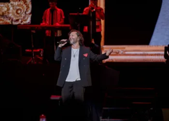 Diego Torres llega al Teatro San Carlos de Junín