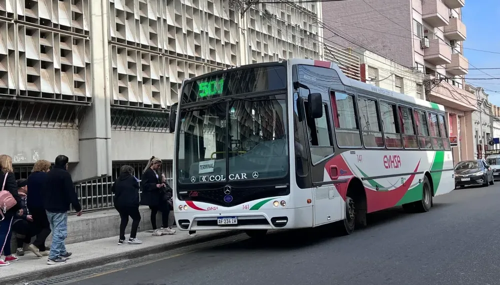 San Nicolás: el transporte público de pasajeros en crisis