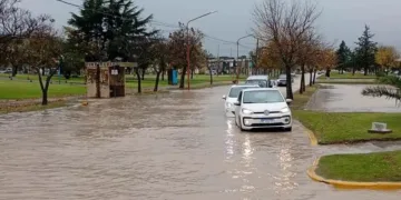 Lluvias y vientos complicaron a distritos bonaerenses