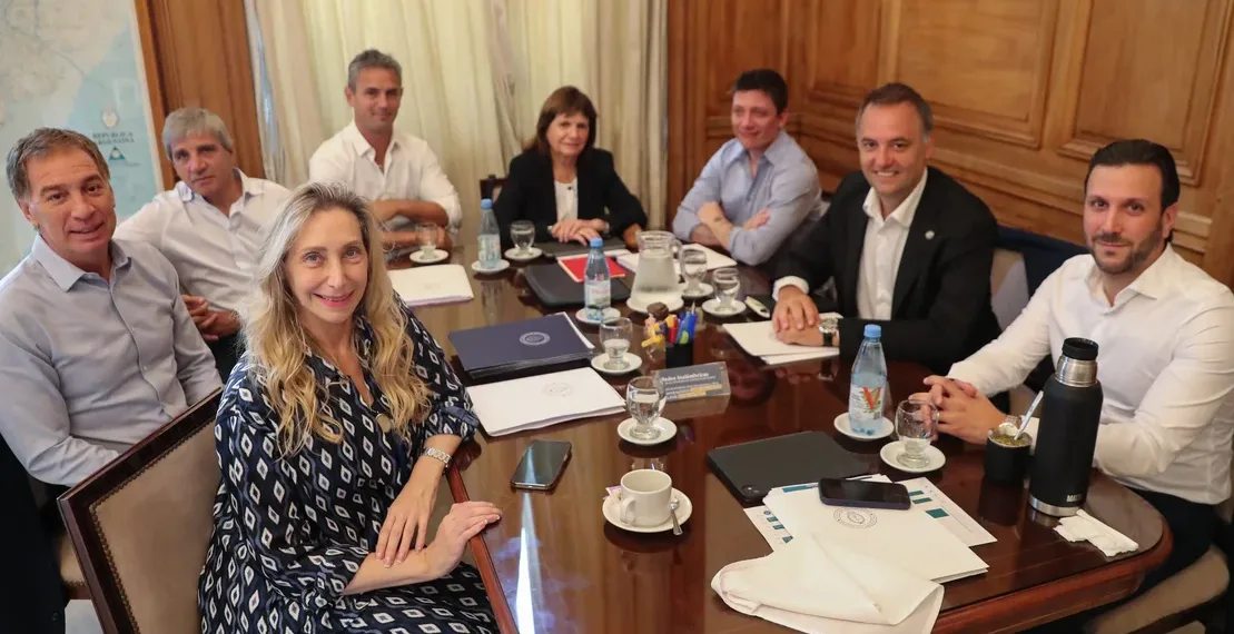 La mesa política buscará cerrar grietas ante la reforma electoral