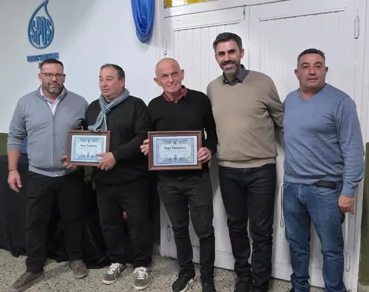 Trabajadores de Obras Sanitarias Municipales compartieron una cena para conmemorar su día