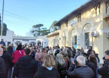 HIGA: tensión y dolor en el reclamo de justicia por la muerte de una enfermera