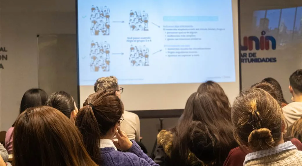 Comunicación y Contenido en Redes Sociales: formación abierta y gratuita