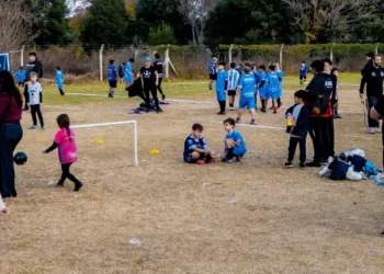La primera Expo Fútbol Juninense reunió deporte, cultura y familias