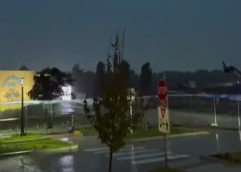 Un tornado volvió a alterar la rutina de la Selección en Kansas