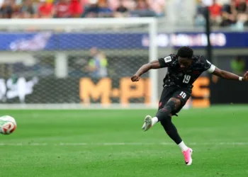 Canadá le ganó de manera agónica a Sudáfrica y avanzó a octavos de final