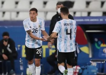 Montiel se entrenó diferenciado y podría perder el puesto con Molina