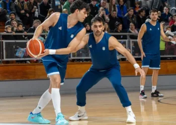 El público de Zárate vibró junto a la Selección Argentina de básquet