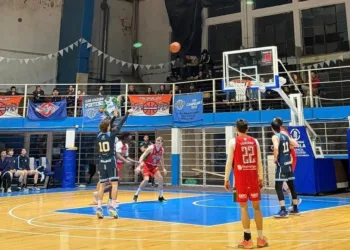 Porteño venció a Ciclista y se puso 1-0 en la otra semifinal
