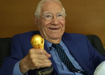 Enrique Macaya Márquez cubrirá el Mundial 2026 a sus 91 años
