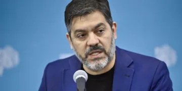 Kicillof le pidió a Santilli que salde la deuda que le reclama a la Nación