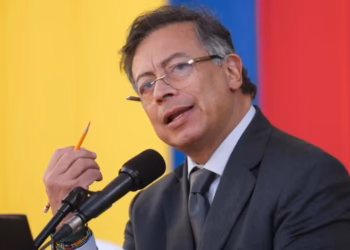 Petro denunció irregularidades electorales y reclamó un nuevo conteo de votos en Colombia