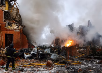 Rusia lanzó un devastador ataque con misiles contra Ucrania: 13 muertos y Kiev envuelta en llamas
