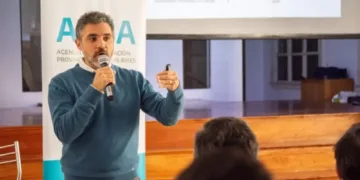 Provincia advierte por la baja de la  recaudación y un mercado interno deprimido