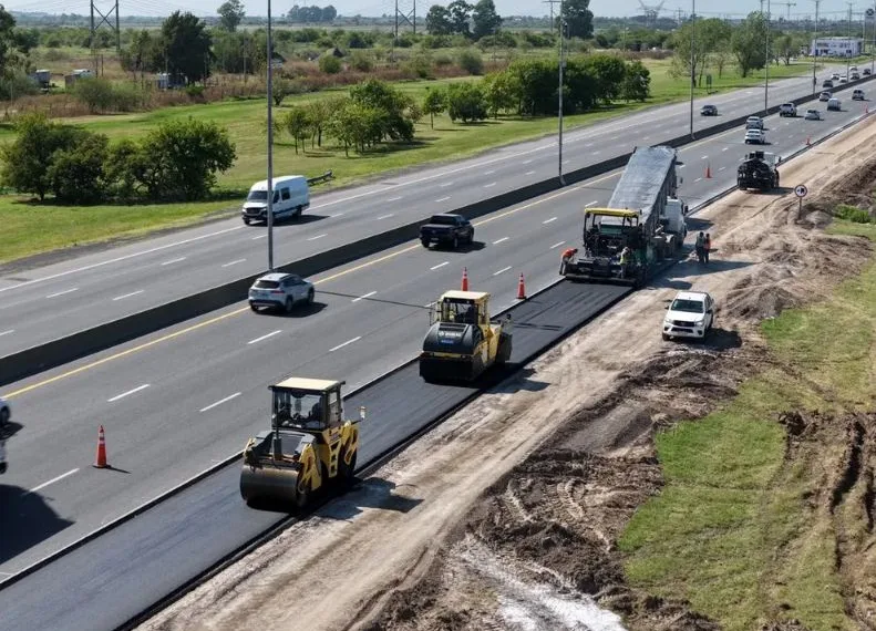 Avanzan las obras por el cuarto carril en la autopista Buenos Aires – La Plata