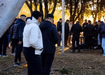 Asesinaron a un policía de Santa Fe tras un partido de fútbol en Carcarañá