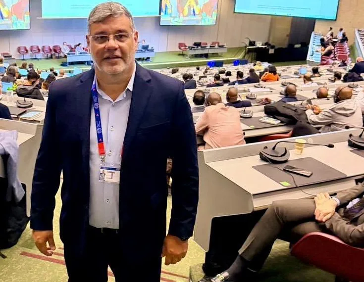 Burgos debate en la OIT y avanza con una regulación para plataformas digitales en Junín