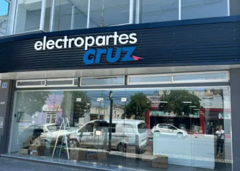 Electropartes Cruz: histórica casa de repuestos y electricidad automotriz