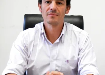 La adhesión de Adorni a la inocencia fiscal no lo exime de responsabilidad penal