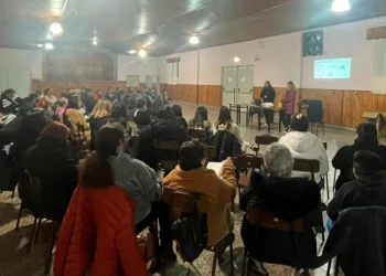 Vecinos de Saforcada recibieron capacitación sobre seguridad e inocuidad alimentaria