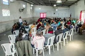 Actividades en el barrio Mayor López para promover buenas prácticas en inocuidad alimentaria