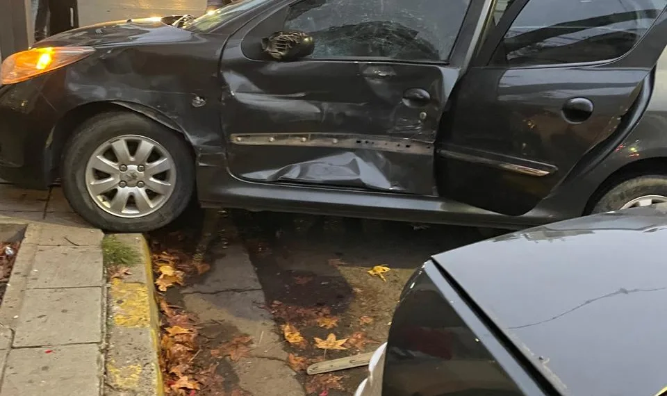 Choque de vehículos en Belgrano y Benito de Miguel