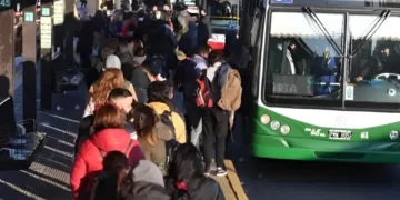 Transporte más caro: otro aumento y en lo que va del año la suba en Provincia es del 54%