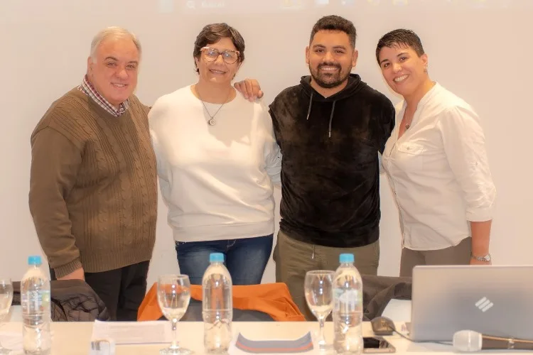 Presentaron la revista «La Colectiva del 453»