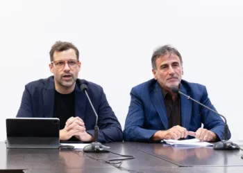 Se empantana en la Legislatura la discusión por los fondos para municipios y hay alarma entre intendentes