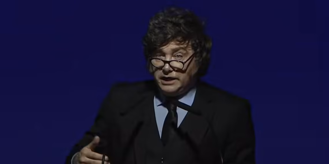 Javier Milei: “Los medios de comunicación solo muestran datos negativos”