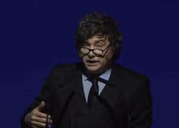 Javier Milei: “Los medios de comunicación solo muestran datos negativos”