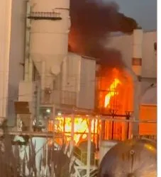 Incendio en Lestar Química: bomberos trabajaron en un galpón
