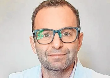 El Dr. Milani destacó la importancia de los análisis de sangre